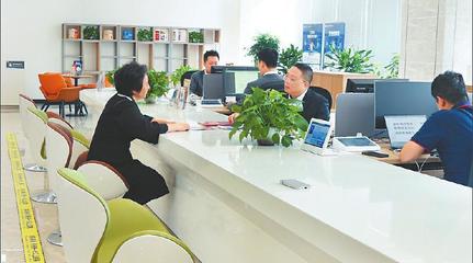 瀘州“一站式”全生命周期服務(wù) 高效利企便民，優(yōu)化營商環(huán)境新典范
